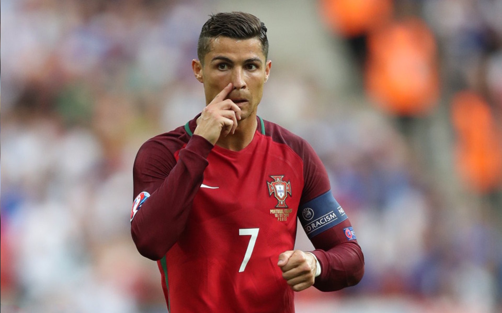 “马科斯·梅特罗的高速突破与巧妙传球,成就阿根廷美洲狮队的战术深度”